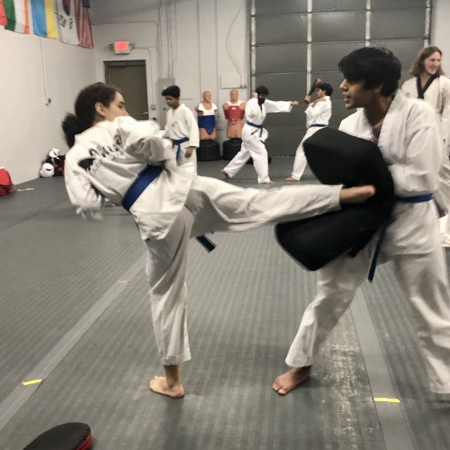 Akula Taekwondo Taekwondo for Kids (ages 7-12)